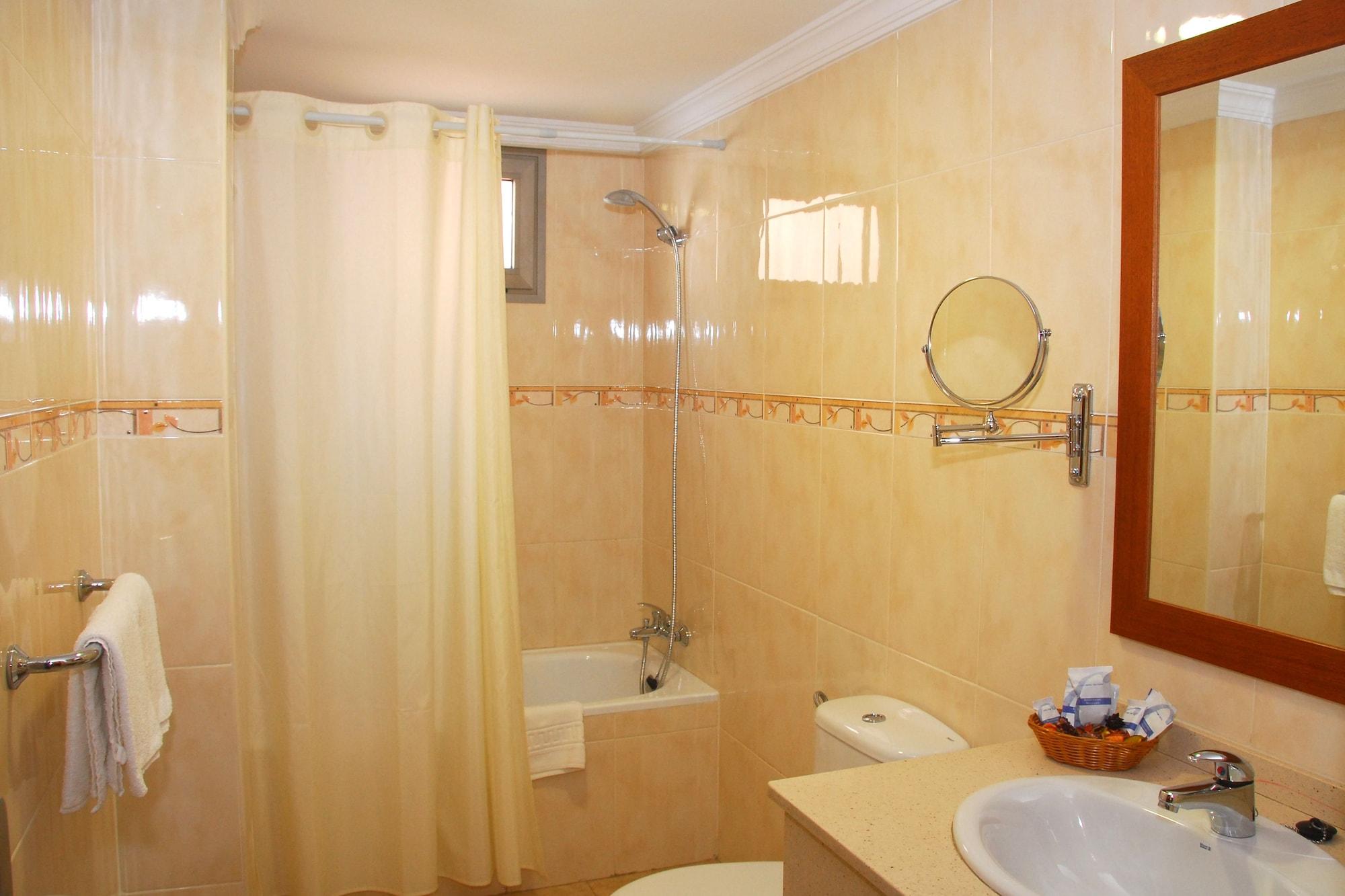 לאס פאלמס דה גראן קנאריה Hotel Pujol מראה חיצוני תמונה